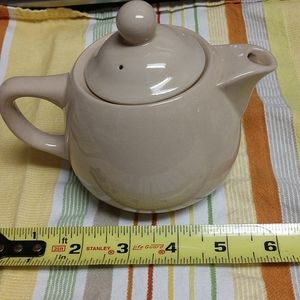 Anfora one service teapot,Cream EUC,nice!